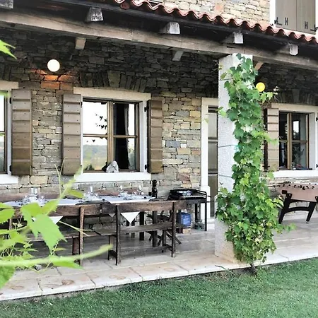 Bazjaki - Beautiful Stone In Istria With Private Pool Livade
