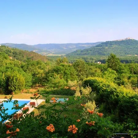Bazjaki - Beautiful Stone In Istria With Private Pool Livade