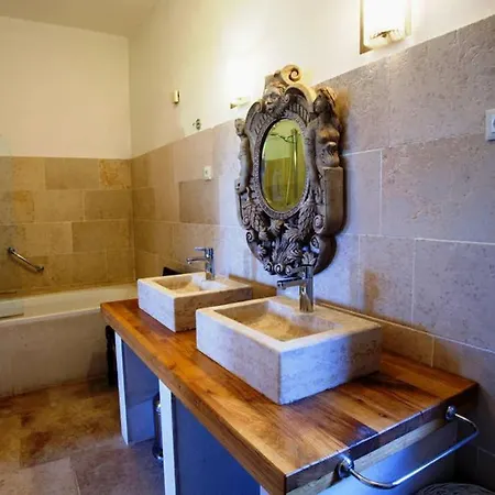 Bazjaki - Beautiful Stone In Istria With Private Pool